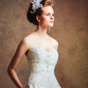 Jasmine Authentic strapless sweetheart Ball gown